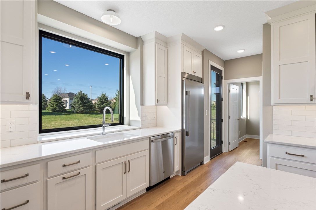 Goodman Dr, Urbandale, IA 50323