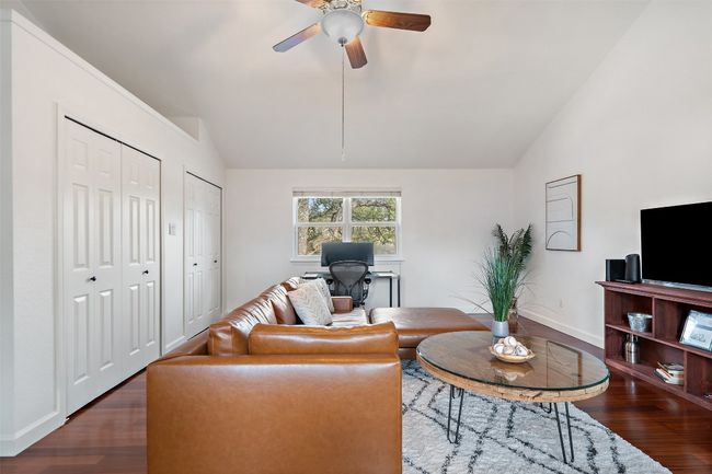 6523 Heron Dr, House other with 4 bedrooms, 3 bathrooms and 4 parking in Austin TX | Image 17