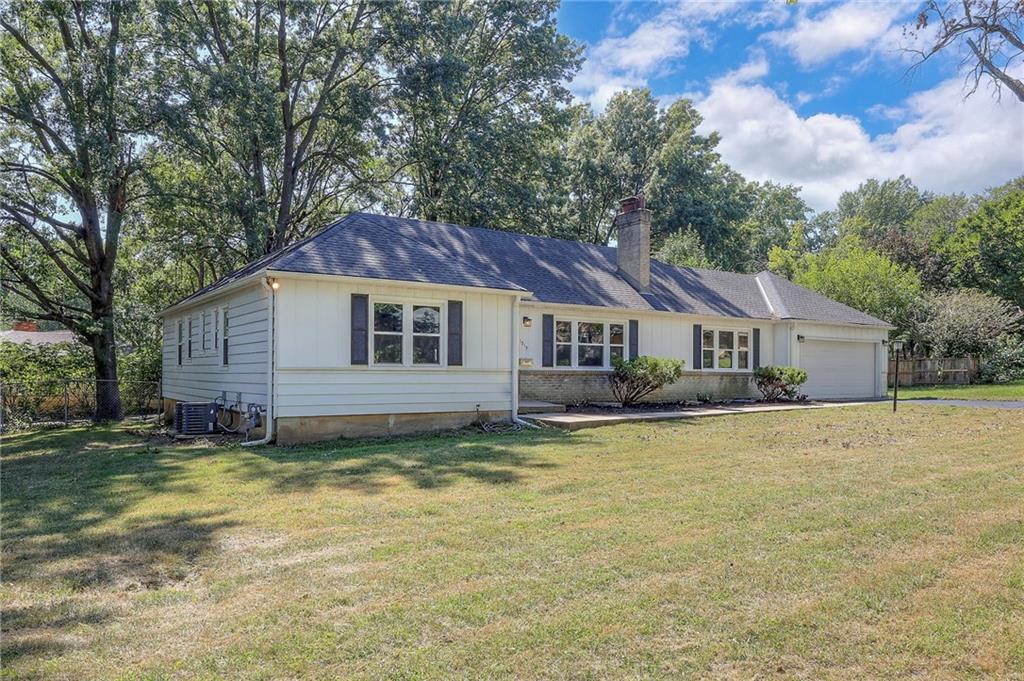 97th St, Kansas City, MO 64114