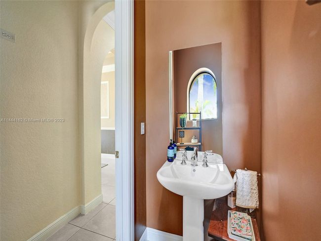 8703 Club Estates Way, House other with 5 bedrooms, 5 bathrooms and null parking in Lake Worth FL | Image 46