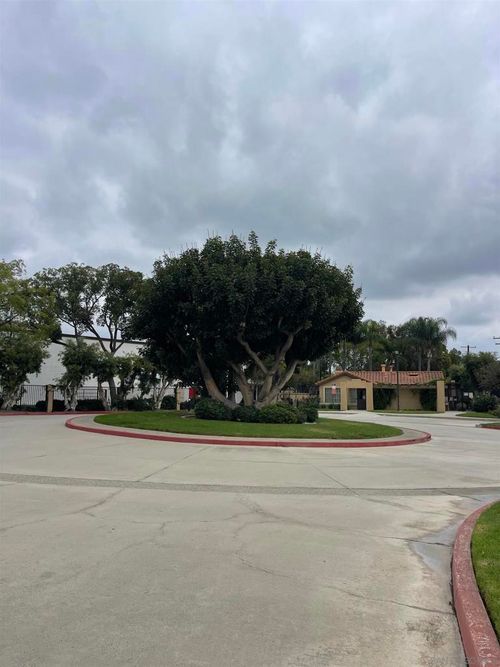 11544 Promenade Dr, Santa Fe Springs, CA, 90670-3692 | Card Image