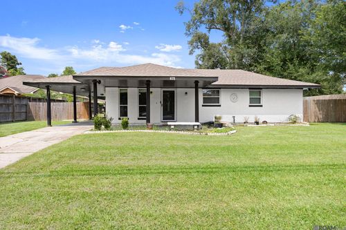 671 Jean St, Denham Springs, LA, 70726-5033 | Card Image
