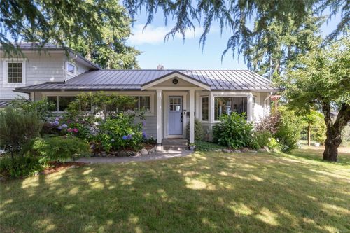 6371 Conconi Pl, Victoria, BC, V8Z5Z7 | Card Image