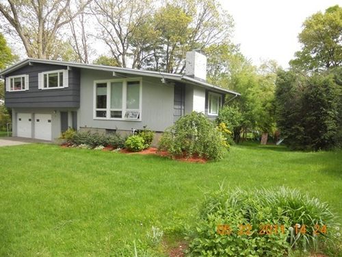 17 Tirrell Cres, Chestnut Hill, MA, 02467-3026 | Card Image