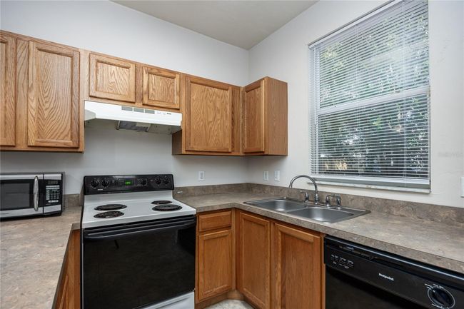 APT-158 - 3510 30 Th Way, Townhouse with 2 bedrooms, 3 bathrooms and null parking in GAINESVILLE FL | Image 13