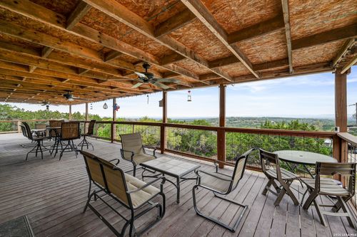 318 S Polly Peak Dr, Bandera, TX, 78003-3751 | Card Image