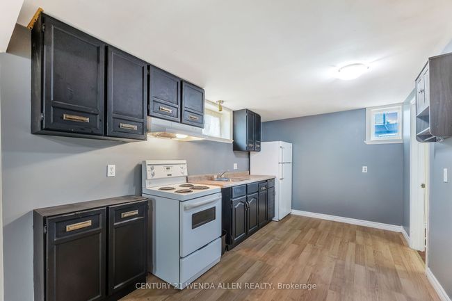 11 Mary St E, House other with 4 bedrooms, 3 bathrooms and 5 parking in Omemee ON | Image 7