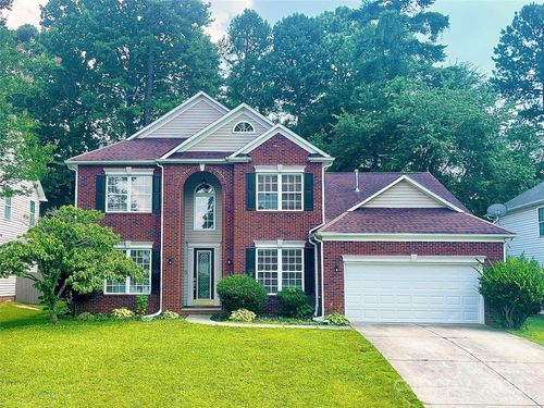 2834 Ritz Ln, Matthews, NC, 28105-9443 | Card Image