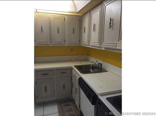 315-3801 Environ Blvd, Lauderhill, FL, 33319-4214 | Card Image