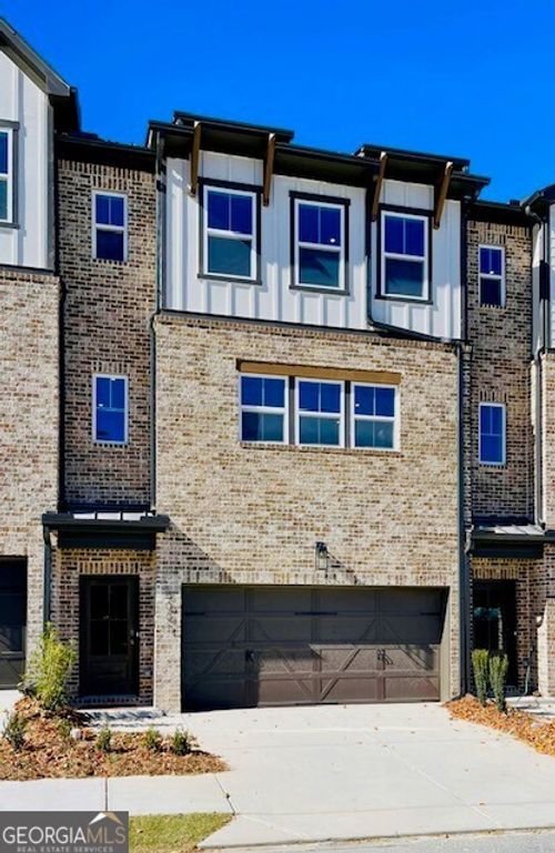 42-6001 Sugar Hill Rd, Buford, GA, 30518 | Card Image