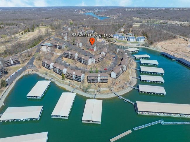 15-2B - 92 Waters Edge Ct, Condo with 3 bedrooms, 2 bathrooms and null parking in LAKE OZARK MO | Image 30
