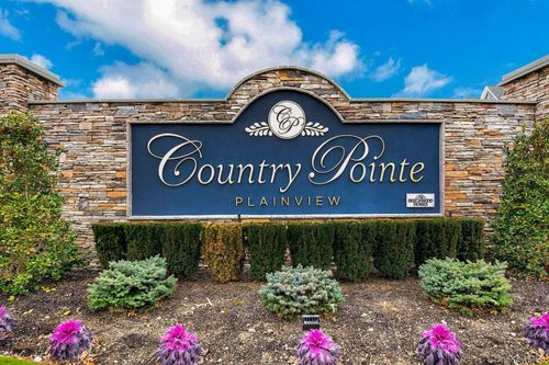 17101 Aspenwood Dr, Plainview, NY, 11803-2134 | Card Image