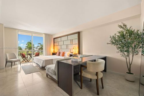 apt-411-50 Biscayne Blvd, Miami, FL, 33132-2926 | Card Image