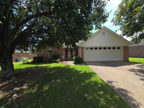 2317 Brittany Ln, Searcy, AR, 72143-7062 | Card Image