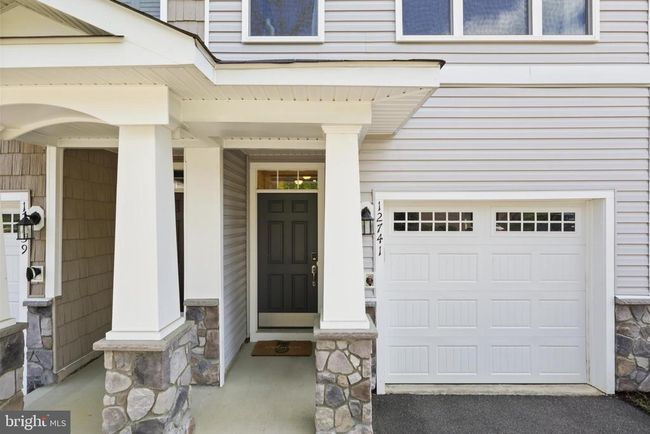 12741 Lotte Dr, Townhouse with 3 bedrooms, 4 bathrooms and null parking in WOODBRIDGE VA | Image 4