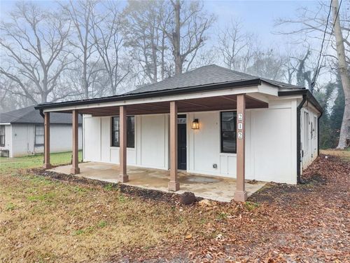 212 Walker Dr, Monroe, GA, 30655-2243 | Card Image