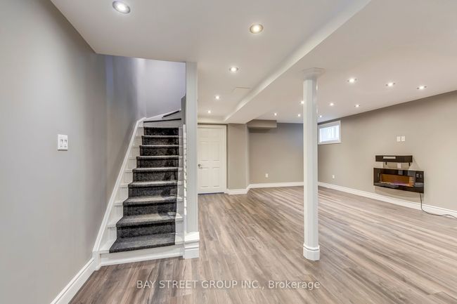 42 Gooderham Dr, House other with 5 bedrooms, 4 bathrooms and 4 parking in Georgetown ON | Image 36
