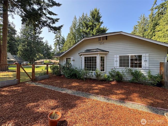 42 Charles Way, House other with 3 bedrooms, 2 bathrooms and 2 parking in Sequim WA | Image 36
