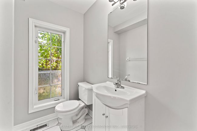 4629 Tournament Crt, House other with 4 bedrooms, 4 bathrooms and 4 parking in Windsor ON | Image 13