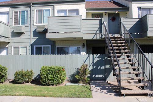 635 N Bristol St, Santa Ana, CA, 92703-2158 | Card Image