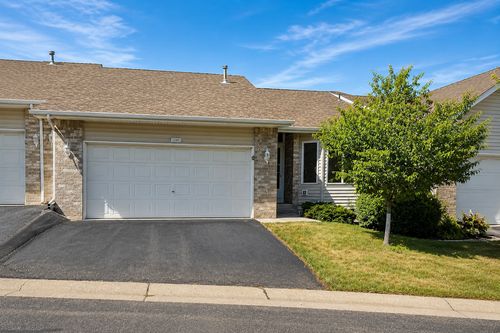 12881 Glen Way, Apple Valley, MN, 55124-9489 | Card Image