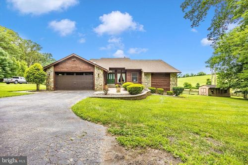 7208 Wilson Rd, MOUNT AIRY, MD, 21771-7940 | Card Image