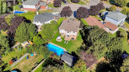 5 Snowden Crt, Newcastle, ON, L1B1E7 | Card Image