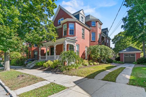 2-187 Vaughan St, Portland, ME, 04102-3433 | Card Image