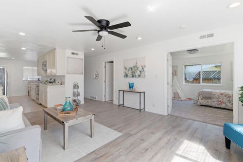 143 W Beverly Place, Tracy, CA, 95376 | Card Image