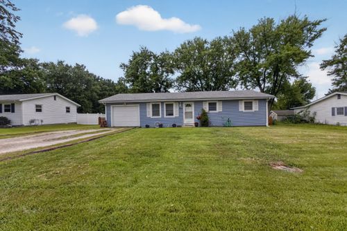 406 Meadow Ln, Hallsville, MO, 65255-9404 | Card Image