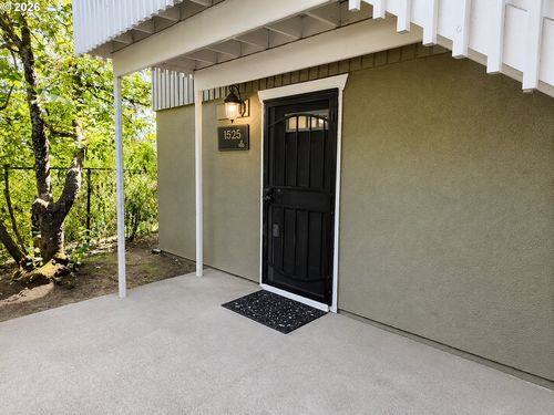 1525 Garfield Pl, Eugene, OR, 97402 | Card Image