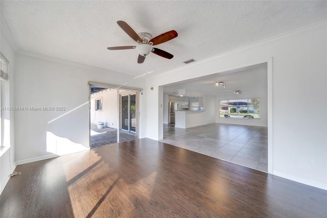 2632 Se 10 Th Ct, House other with 3 bedrooms, 2 bathrooms and null parking in Pompano Beach FL | Image 17