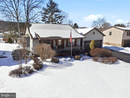 606 Cambria Dr, Clearfield, PA, 16830-4006 | Card Image