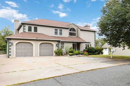 141 Gardiner Rd, Quincy, MA, 02169-1149 | Card Image