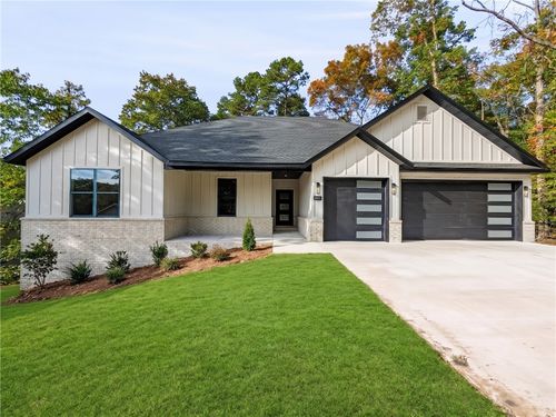 9 Winters Ln, Bella Vista, AR, 72714-1845 | Card Image