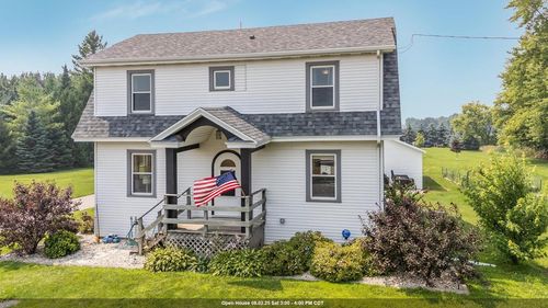 5261 County Rd T, OSHKOSH, WI, 54904 | Card Image