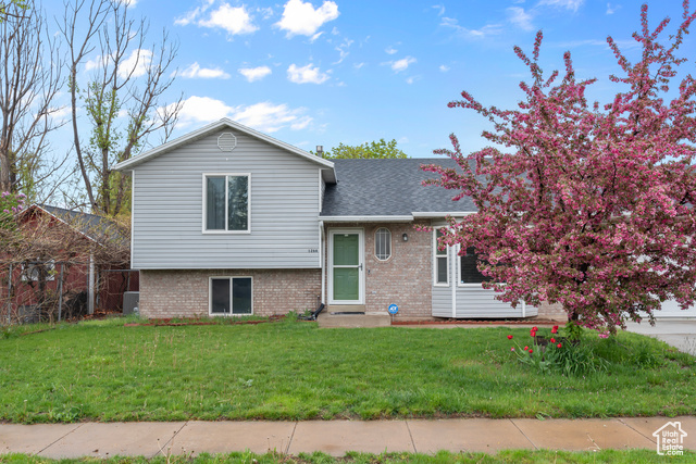 3200 , Clearfield, UT 84015