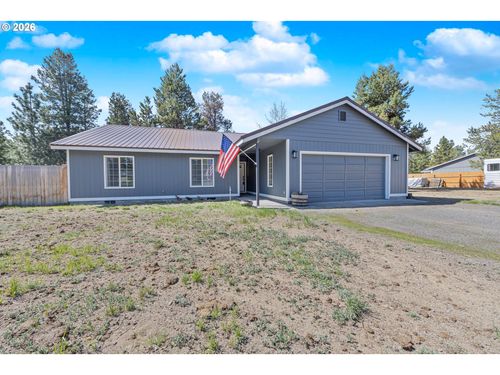 15935 Woodchip Ln, LaPine, OR, 97739 | Card Image