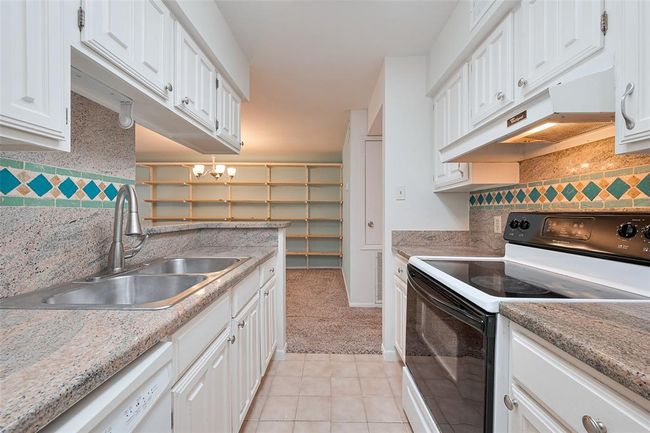 APT-117 - 4001 Nasa Pkwy, Townhouse with 1 bedrooms, 1 bathrooms and null parking in El Lago TX | Image 11