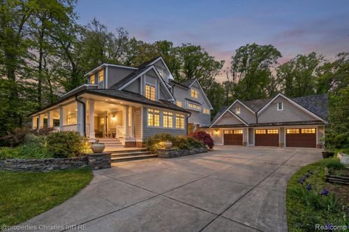 1041 Greentree Rd, Bloomfield Hills, MI, 48304-2535 | Card Image