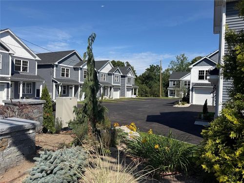6 Teresa Ann Crossing, West Warwick, RI, 02893 | Card Image