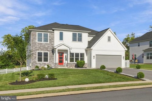 4 Rein Dr, STEVENS, PA, 17578-9502 | Card Image