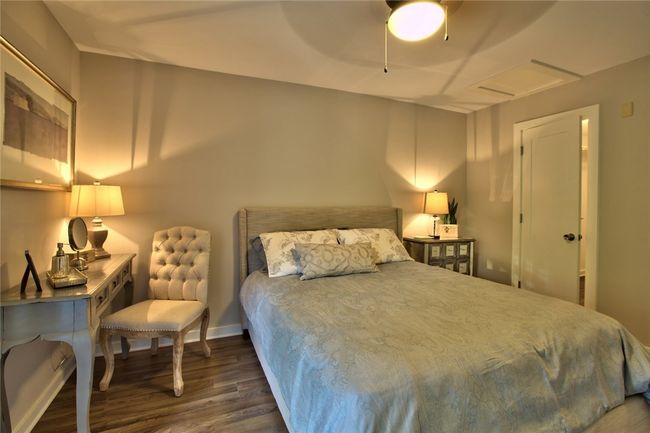 APT-117 - 924 E 51 St St, Townhouse with 1 bedrooms, 1 bathrooms and 1 parking in Austin TX | Image 8