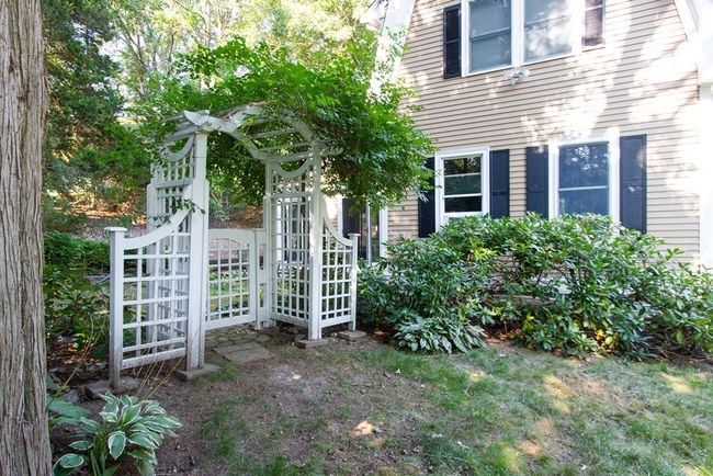 59 Dodges Row, House other with 3 bedrooms, 3 bathrooms and 6 parking in Wenham MA | Image 35