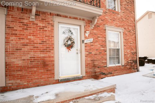 266-35463 Turner Dr, Sterling Heights, MI, 48312-3664 | Card Image