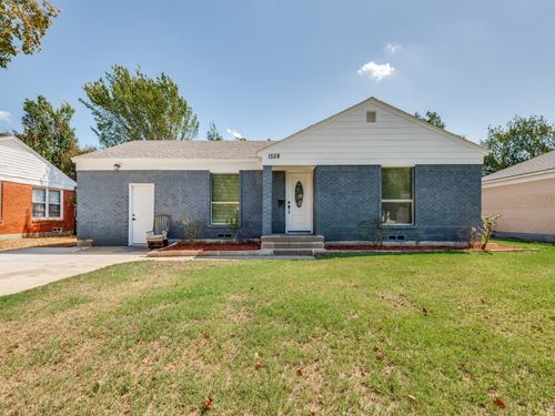 1528 Priscilla Ln, Irving, TX, 75061-2021 | Card Image