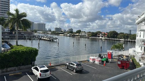 apt-111-1913 S Ocean Dr, Hallandale Beach, FL, 33009-5914 | Card Image