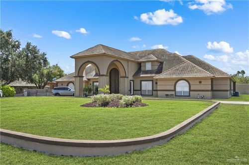 800 E Mile 3 Rd, Mission, TX, 78573-9649 | Card Image