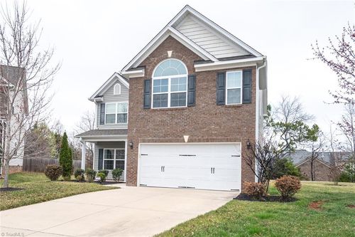 15 Harvest Oak Ct, Greensboro, NC, 27406-8783 | Card Image