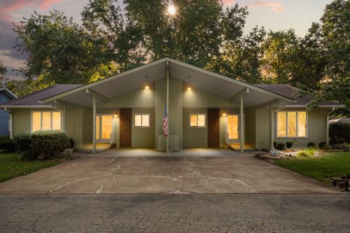19 Oak Ct, Branson, MO, 65616-2017 | Card Image